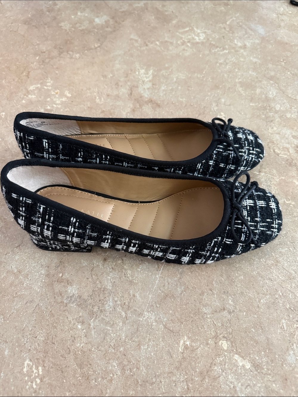 Kelly & Katie Black and White Tweed Ballet Flats with Bow - Picture 2 of 4